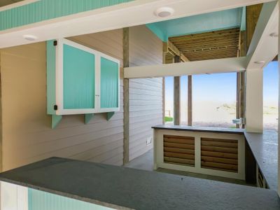 New construction Single-Family house 2627 Holiday Dr, Crystal Beach, TX 77650 - image