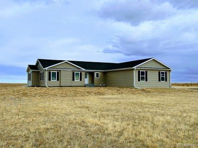 New construction Single-Family house 56277 E Cr 26, Strasburg, CO 80136 - photo 0 0