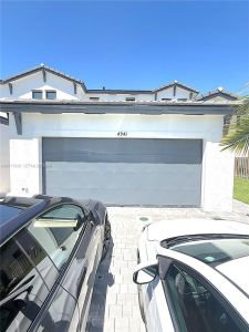 New construction Townhouse house 4941 Oakmont Dr, Unit 5838, Dania Beach, FL 33312 - image