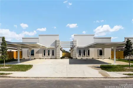 New construction Multi-Family house 1322 Beverly Ave, Weslaco, TX 78596 - image