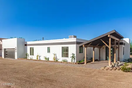 New construction Single-Family house 2650 N Hawes Rd, Mesa, AZ 85207 - image