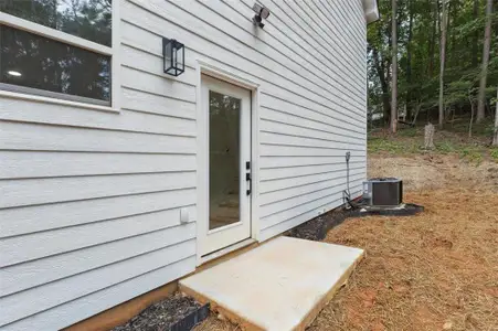 New construction Single-Family house 3922 Pine Shore Cir, Gainesville, GA 30501 - image