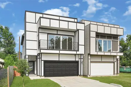 New construction Single-Family house 9212 Arvin St, Houston, TX 77028 - image