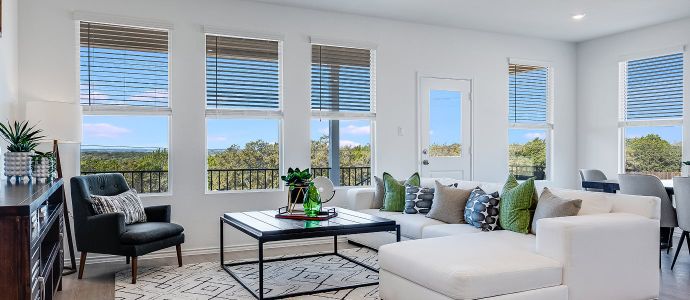 New construction Single-Family house 261 Avre Lp, Kyle, TX 78640 plan Hendrix - image