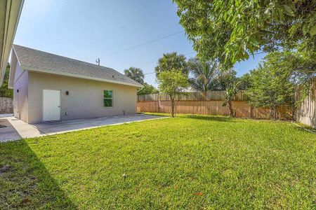 New construction Single-Family house 2605 Sw Acco Rd, Port St. Lucie, FL 34953 - image