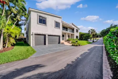 New construction Single-Family house 961 Lake Wyman Rd, Boca Raton, FL 33431 - image