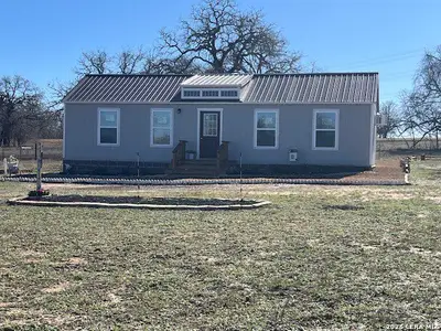 New construction Manufactured Home house 3088 County Rd 442, Stockdale, TX 78160 - image