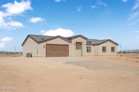 New construction Single-Family house 39126 W Durango St, Tonopah, AZ 85354 - image