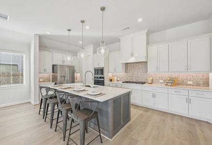New construction Single-Family house 16159 Sheridan River Trl, Conroe, TX 77302 plan 4509 Elevation B - image 4