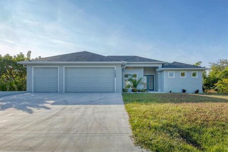 New construction Single-Family house 15684 Havana Cir, Port Charlotte, FL 33981 - image