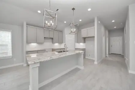 New construction Single-Family house 26387 Viva Dr, Magnolia, TX 77355 - image 4