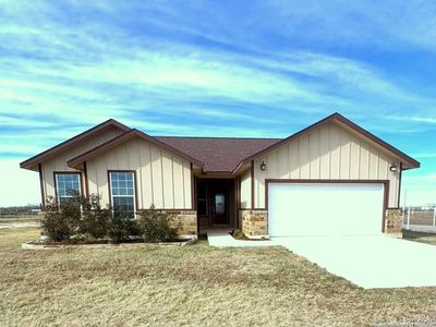 New construction Single-Family house 14329 Wisdom Rd, Atascosa, TX 78002 null- photo 0