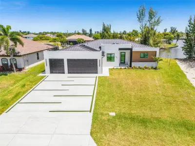 New construction Single-Family house 2303 Nw 35 Ave, Cape Coral, FL 33993 - image