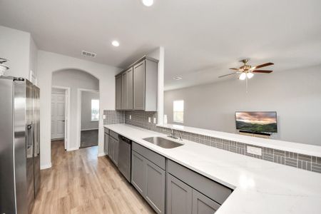 New construction Single-Family house 19834 Capri Shores Ln, Hockley, TX 77447 null- photo 9 9