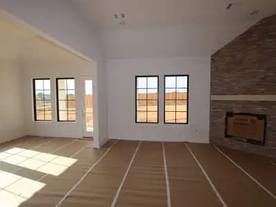 New construction Single-Family house 9912 Cavelier Canyon Ct, Montgomery, TX 77316 plan 16598 Gaines Glen Lane - image 7