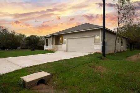 New construction Single-Family house 368 Nene Ln, Bastrop, TX 78602 null- photo 2 2