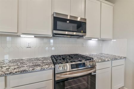 New construction Single-Family house 245 Harlingen Dr, Magnolia, TX 77354 plan The Colorado G - image 5