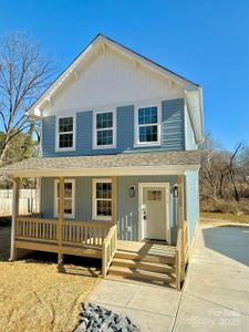 New construction Single-Family house 1026 N Oakwood St, Gastonia, NC 28052 null- photo 0 0