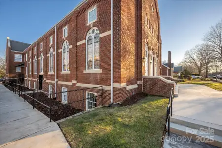 New construction Condo house 203 Grandin Rd, Unit 3, Charlotte, NC 28208 - image