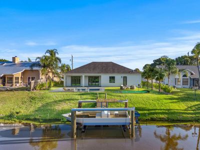 New construction Single-Family house 632 Se Seahouse Dr, Port St. Lucie, FL 34983 - image 3