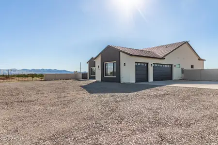 New construction Single-Family house 28308 N Crozier Rd, Wittmann, AZ 85361 - image