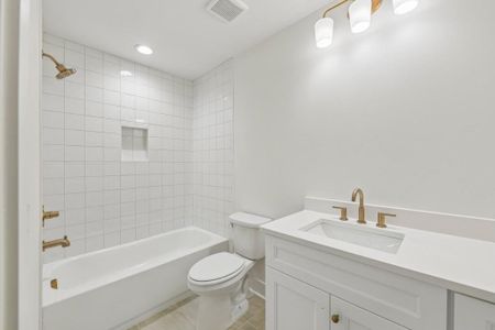 New construction Townhouse house 4810 Moonview Ln, Sugar Hill, GA 30518 - image 12