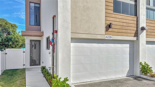 New construction Townhouse house 4226 Ne 7Th Ter # 1, Unit 1, Oakland Park, FL 33334 null- photo 0