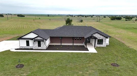 New construction Single-Family house 611 Willow Moon Ranch Rd, Crawford, TX 76638 - image
