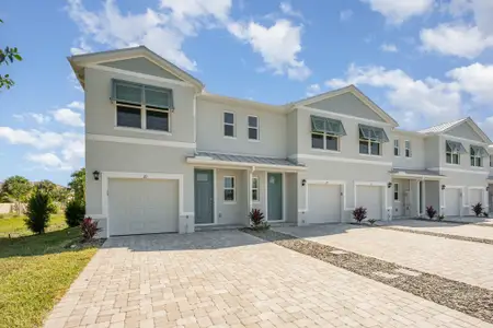 New construction Townhouse house 8128 Cobblestone Dr, Fort Pierce, FL 34945 - image