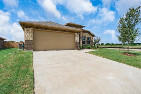 New construction Single-Family house 3801 Arrowhead Dr, Caddo Mills, TX 75135 - image