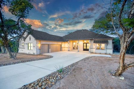 New construction Single-Family house 1218 Game Trl, New Braunfels, TX 78132 - photo 0 0