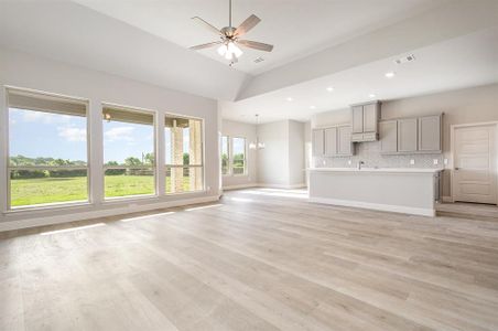 New construction Single-Family house 640 Wales Ct, Waxahachie, TX 75167 null- photo 10 10