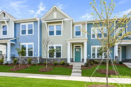 New construction Townhouse house 10116 Mamillion Dr, Huntersville, NC 28078 plan The Gardengate - image