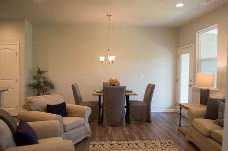 Villages at Cedar Hill by Piedmont Residential in Dallas - photo 7 7