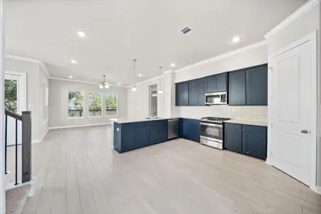 New construction Single-Family house 3905 Peacock Isle Dr, Dickinson, TX 77539 - image 7
