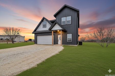 New construction Single-Family house 355 County Rd 2646, Moore, TX 78057 - image