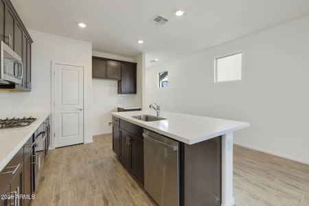 New construction Single-Family house 13247 N 145Th Ln, Surprise, AZ 85379 plan Plan 1529 - image 6