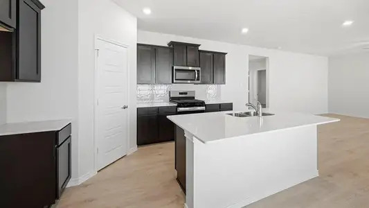 New construction Single-Family house 10417 Barron Dr, Aubrey, TX 76227 plan Douglas - image