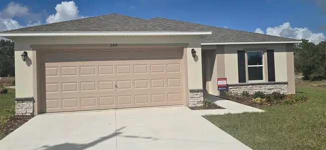 New construction Single-Family house 349 Bass Ct, Poinciana, FL 34759 plan Queen - image