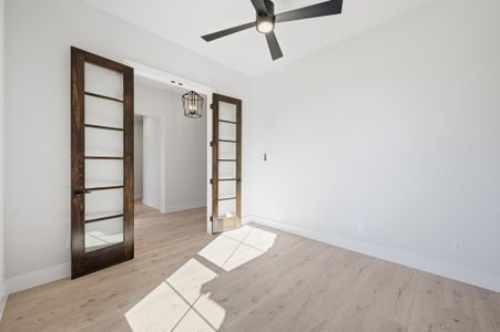 New construction Single-Family house 498 Windchase Dr, Haslet, TX 76052 plan The Edinburg - image 16