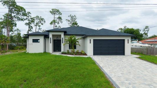 New construction Single-Family house 814 Calyton Ave, Lehigh Acres, FL 33972 - image