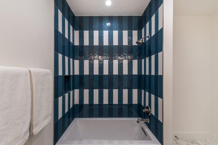 New construction Single-Family house 302 El Paso St, Austin, TX 78704 - image 16