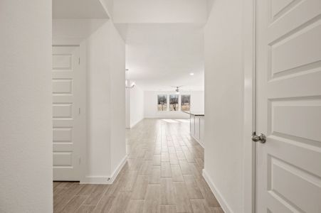 New construction Single-Family house 503 Runaway Bay Dr, Runaway Bay, TX 76246 - image 16