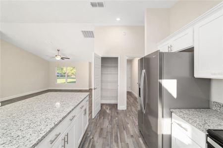 New construction Single-Family house 22 Hemlock Loop Crse, Ocala, FL 34472 - image 12