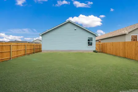 New construction Single-Family house 5831 Coahulia Rdg, Seguin, TX 78155 plan Durbin - image