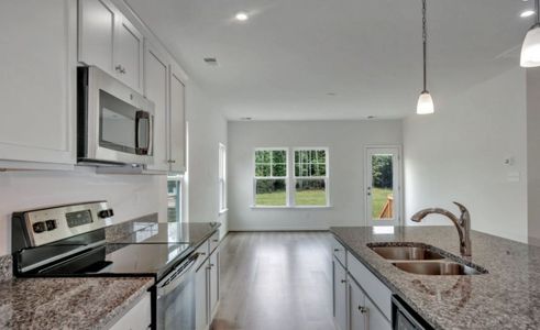 New construction Single-Family house 27 Cribbs Ln, Middlesex, NC 27557 plan Quinn - image 8