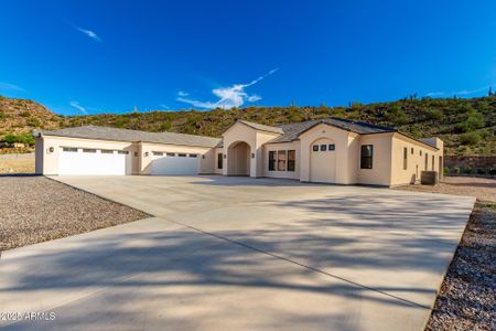 New construction Single-Family house 9357 W Canyon Verde Dr, Casa Grande, AZ 85194 - image
