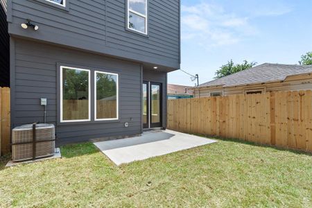 New construction Single-Family house 4415 Coke Street, Unit B, Houston, TX 77020 - photo 0