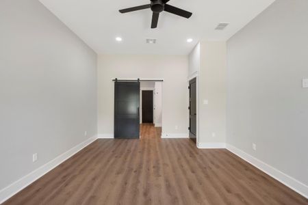 New construction Single-Family house 312 Morehead St E, Franklin, TX 77856 - image 15