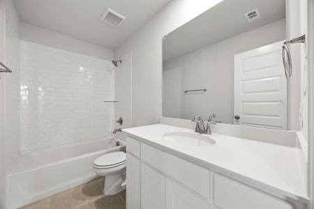 New construction Single-Family house 724 Metallic Tree Ln, Van Alstyne, TX 75495 plan Kensington - image 11